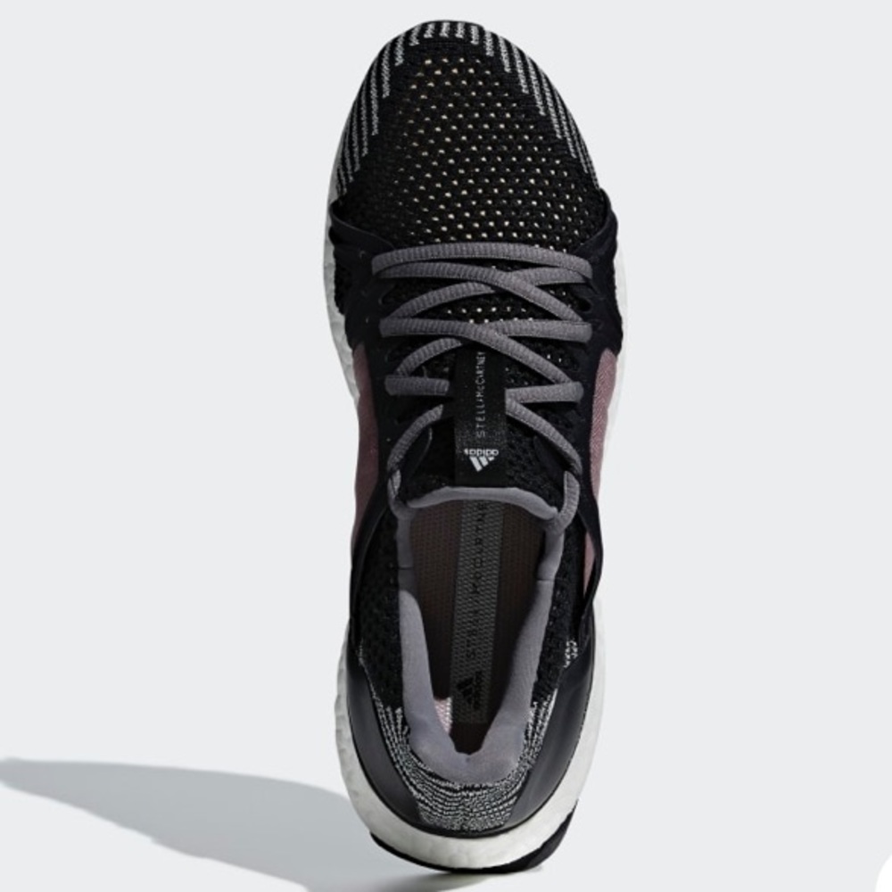 Nwt ADIDAS ULTRABOOST women’s 9.5 unbox - Picture 4 of 8